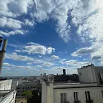 Superbe Appartement Haussmannien Suspendu